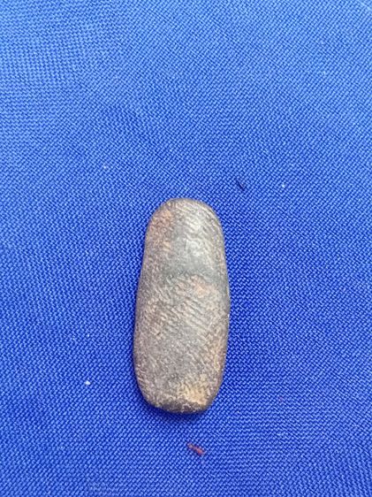 พระกำแพงเปิดโลก กรุลานทุ่งเศษฐรกำแพงเพชร รูปที่ 2