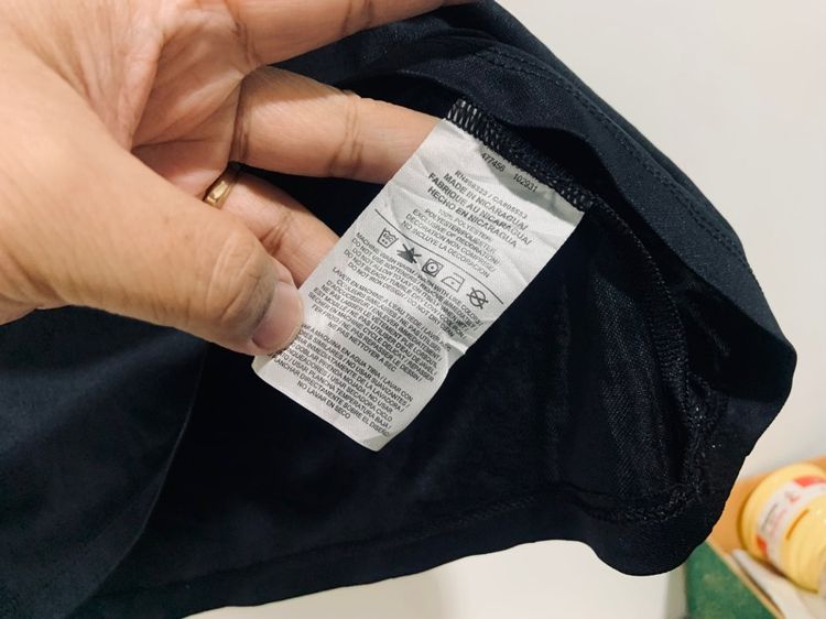 เสื้อยืดกีฬา NIKE แท้ 💯 size M ขนาด อก 20 ยาว 27 นิ้ว สภาพดี ดีเทลสวย เนื้อผ้าดีมากนิ่มใส่สบาย หายากน่าสะสมครับ รูปที่ 4