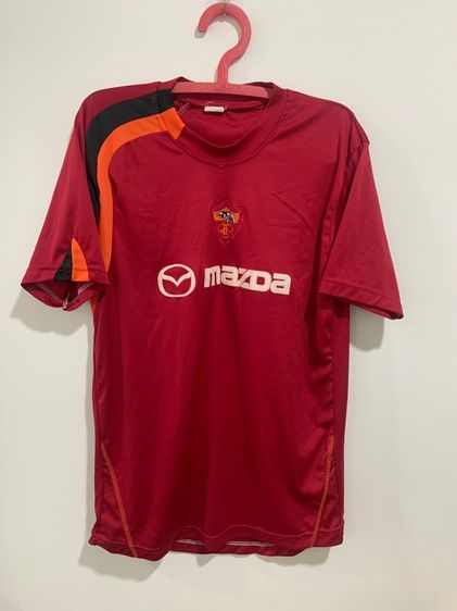 ผู้ชาย แดง อื่นๆ อื่นๆ เสื้อยืดกีฬา ROMA รุ่นเก่า แท้ 💯 size M ขนาด อก 21 ยาว 27.5 นิ้ว สภาพดี ดีเทลสวย เนื้อผ้าดีมากนิ่มใส่สบาย หายากน่าสะสมครับ