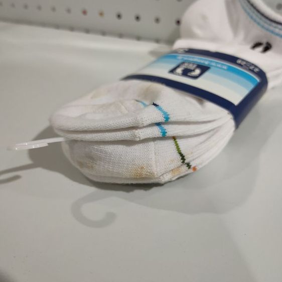 🔥ถุงเท้า Hang Ten socks แพ็ค 3 คู่ ของใหม่แต่มีตำหนิเปื้อนจากการเก็บ ไซส์ 27-29 cm รูปที่ 4