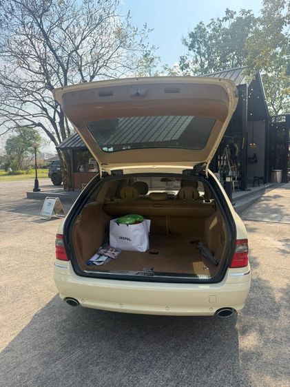 Mercedes-Benz E-Class 2009 E230 Sedan เบนซิน ไม่ติดแก๊ส เกียร์อัตโนมัติ ครีม รูปที่ 4