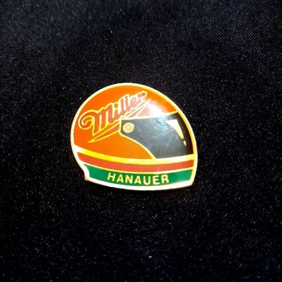 Pin เข็มกลัดวินเทจ รูปที่ 3