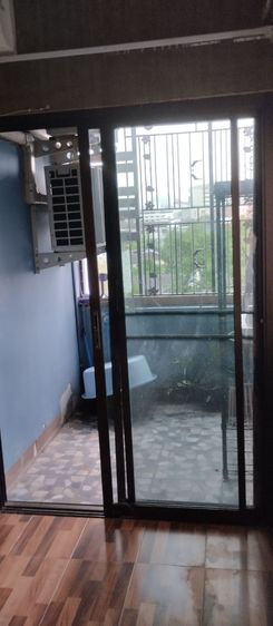 ตกแต่งครบ อื่นๆ เลี้ยงสัตว์ได้ ใช่ Condo for sale or rent. Built-in cabinets on the 5th floor. รูปที่ 2