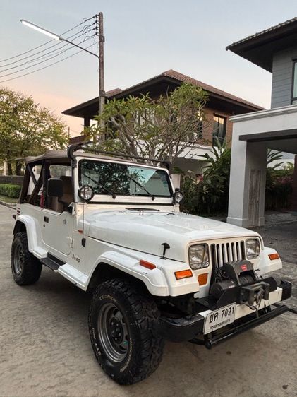 Jeep Wrangler 1967 4.0 Sahara 4WD เบนซิน เกียร์ธรรมดา ขาว รูปที่ 3