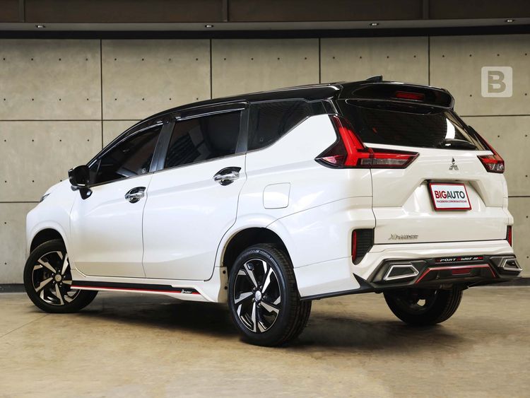 Mitsubishi Xpander 2023 1.5 GT Utility-car เบนซิน ไม่ติดแก๊ส เกียร์อัตโนมัติ ขาว รูปที่ 4