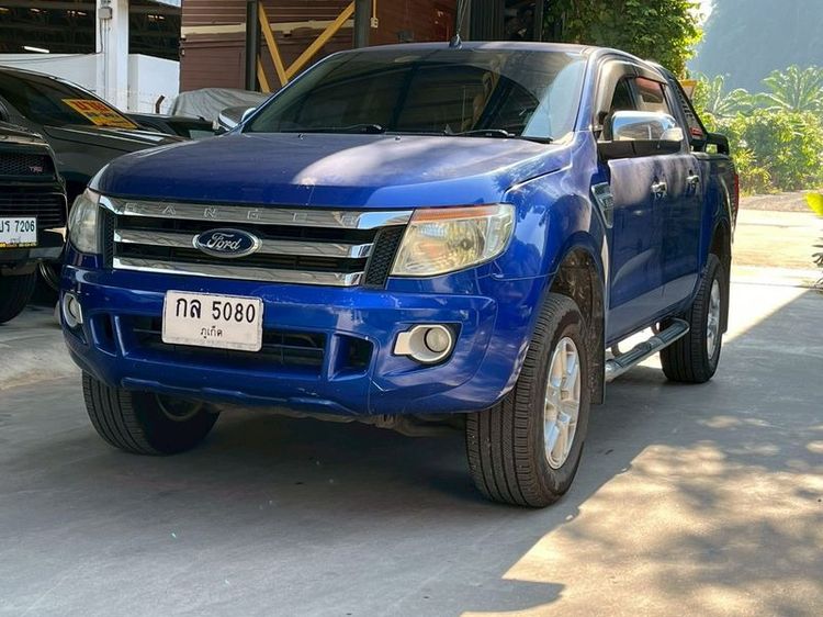 รถ Ford Ranger 2.2 Hi-Rider XLT สี น้ำเงิน