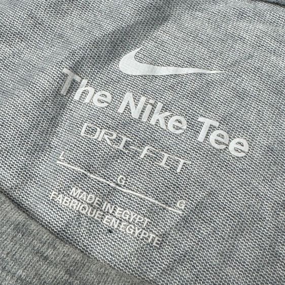 เสื้อยืด Nike Dri-FIT​ Size L​  รูปที่ 5