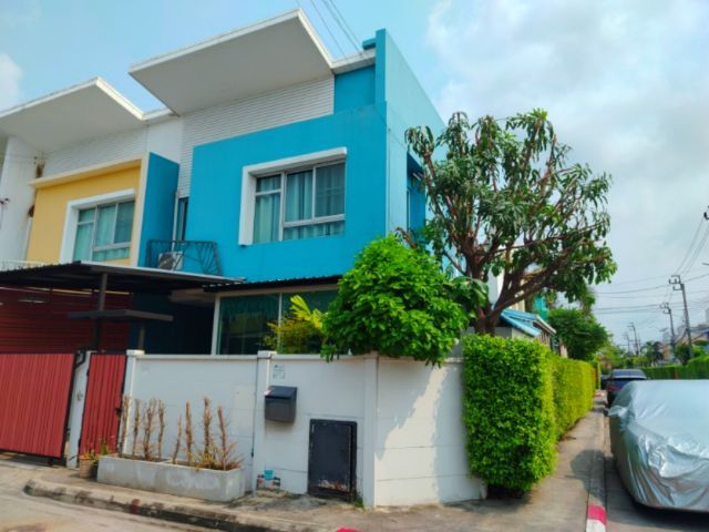 อื่นๆ ขายทาวน์โฮม(หลังมุม)​ 2 ชั้น  สุดคุ้ม​ ทำเลดีมาก​  ย่านรามอินทรา​ คลองสามวา​  รูปที่ 2