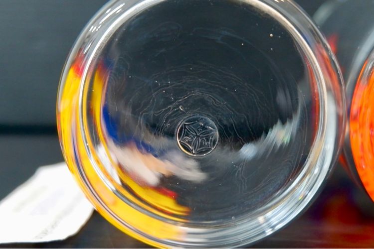 แก้วน้ำจากเรื่อง TOUCH ผลิตประมาณช่วงปี90 ราคาคู่ละ300 บาทครับ รูปที่ 7