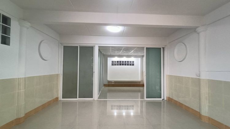 มีบางส่วน ขายทาวน์เฮาส์ 3 ชั้น ม.89 บางบอนวิลล์ ถ.กาญจนาภิเษก ทำเลดี เดินทางสะดวก ใกล้แม็คโครบางบอน รูปที่ 2