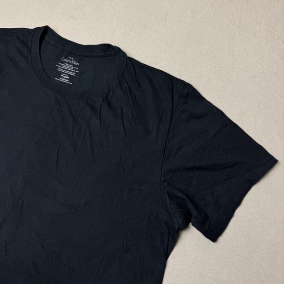 เสื้อยืด Calvin Klein Size M รูปที่ 4