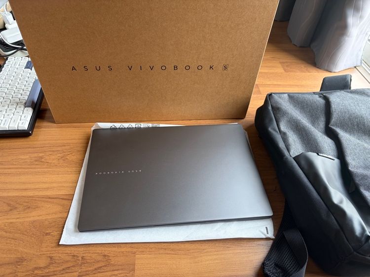 Asus vivobook S16 CPU Ryzen 7 จอ OLED 120 Hz