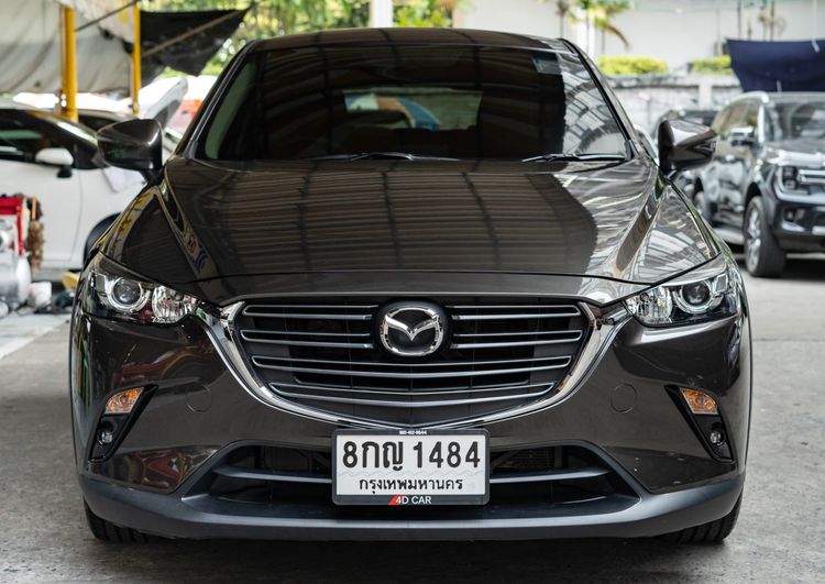 รถ Mazda CX-3 2.0 C สี น้ำตาล
