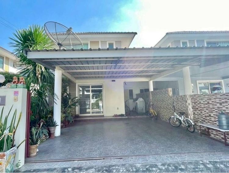 บ้านเดี่ยวทุ่งกราด