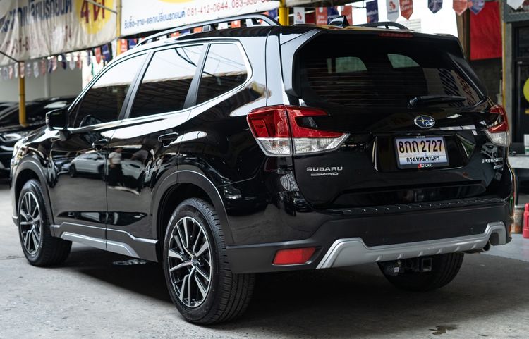 Subaru Forester 2024 2.0 i-S EyeSight Utility-car เบนซิน ไม่ติดแก๊ส เกียร์อัตโนมัติ ดำ รูปที่ 3