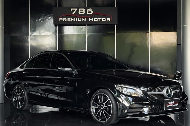 รถ Mercedes-Benz C-Class C220 สี ดำ