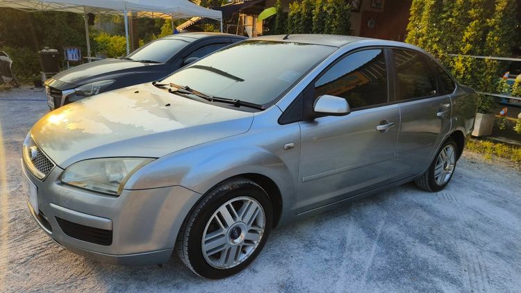 Ford Focus 2006 1.8 Ambiente Sedan เบนซิน LPG เกียร์อัตโนมัติ บรอนซ์เงิน รูปที่ 2