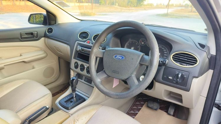 Ford Focus 2006 1.8 Ambiente Sedan เบนซิน LPG เกียร์อัตโนมัติ บรอนซ์เงิน รูปที่ 3
