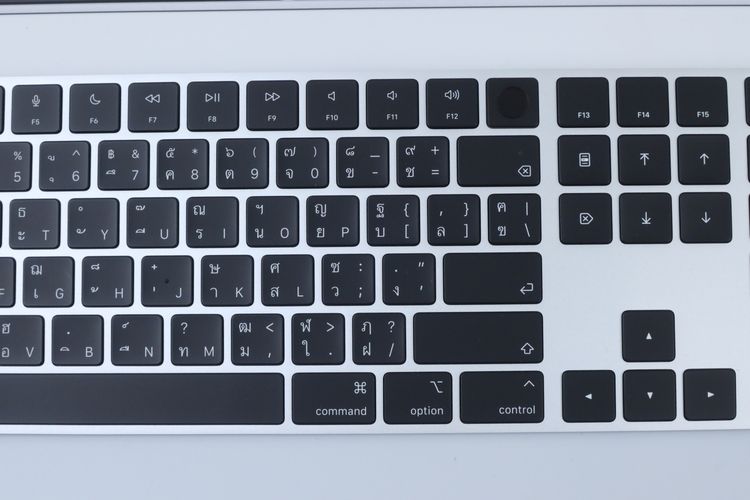 Apple Magic Keyboard with Touch ID and Numeric Keypad (USB-C) - Thai  รูปที่ 3