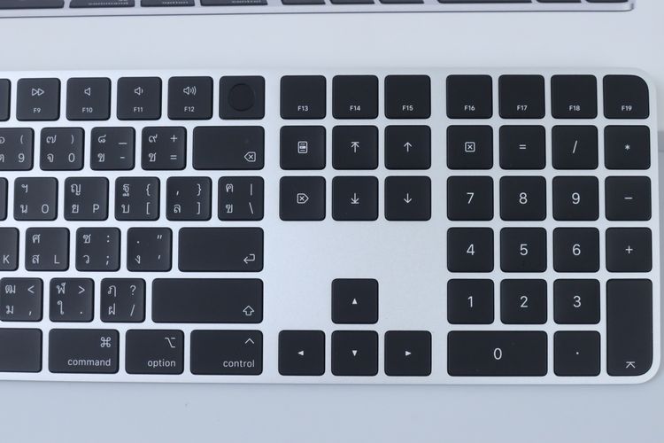 Apple Magic Keyboard with Touch ID and Numeric Keypad (USB-C) - Thai  รูปที่ 4