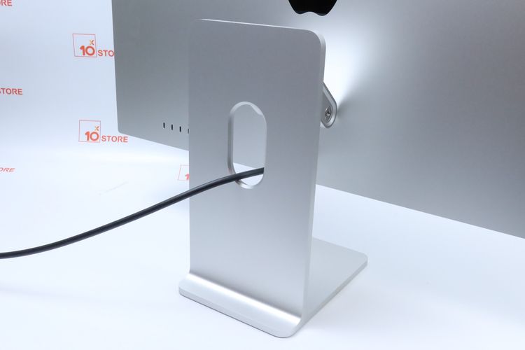 จอ 27" Retina 5K Apple Studio Display Nano-texture glass - Tilt - and height Thunderbolt 5 รูปที่ 11