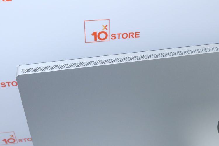 จอ 27" Retina 5K Apple Studio Display Nano-texture glass - Tilt - and height Thunderbolt 5 รูปที่ 15