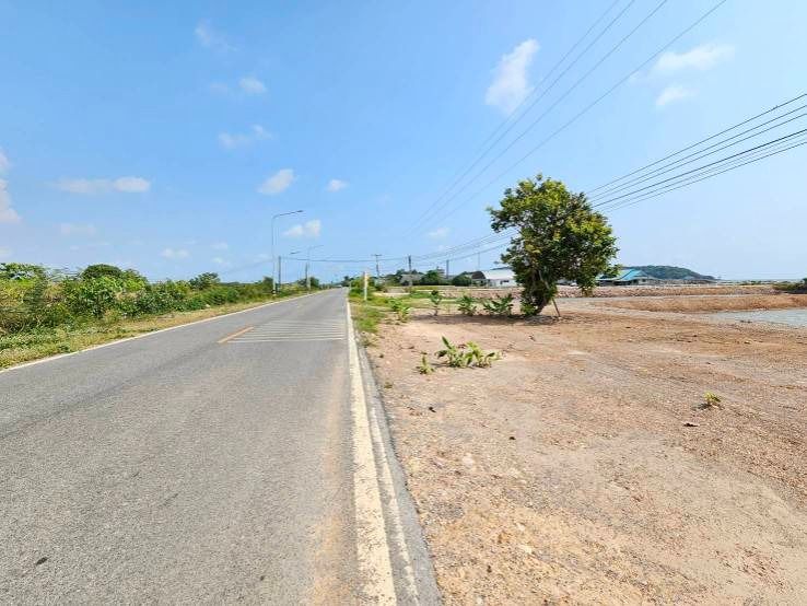 ขายที่่ดินติดทะเล ใกล้แหล่งท่องเที่ยว เกาะเปริด อำเภอแหลมสิงห์  จันทบุรี รูปที่ 2