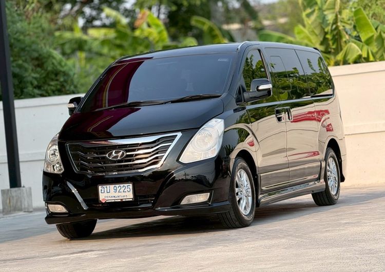 Hyundai H-1  2012 2.5 Deluxe Van ดีเซล ไม่ติดแก๊ส เกียร์อัตโนมัติ ดำ รูปที่ 3