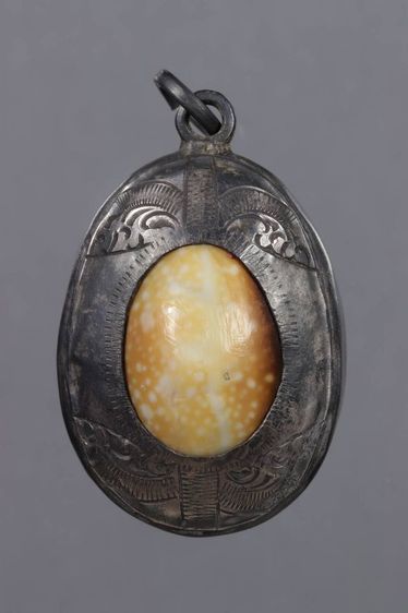 พระเครื่อง