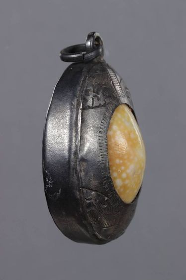 พระเครื่อง รูปที่ 4