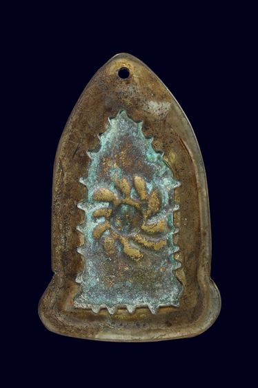 พระเลี่ยมเก่าหลังจักรนารายณ์ รูปที่ 3