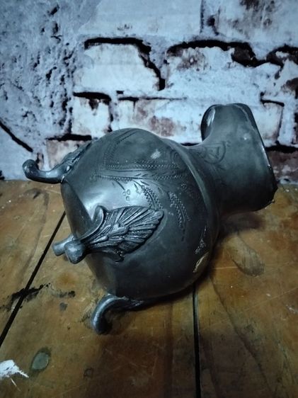 เหยือกโบราณ งานยุโรป 
ขาสิงห์  หนัก 217.6กรัม
 รูปที่ 3