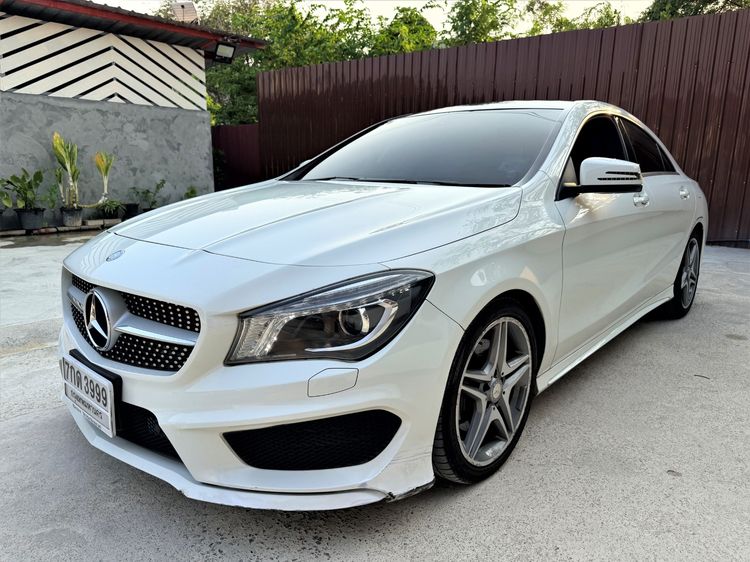 Mercedes-Benz CLA-Class 2014 CLA250 AMG Sedan เบนซิน ไม่ติดแก๊ส เกียร์อัตโนมัติ ขาว รูปที่ 3