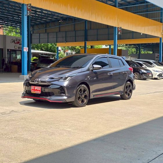 Toyota Yaris 2024 1.2 Sport Sedan เบนซิน ไม่ติดแก๊ส เกียร์อัตโนมัติ เทา