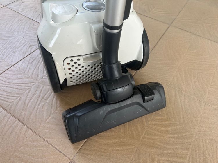 เครื่องดูดฝุ่น Electrolux สภาพดี กำลังดูดสูง รูปที่ 4