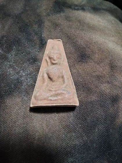 พระนางพญากรุวัดพระศรีรัตนมหาธาตุสุพรรณบุรีเนื้อดินเผา รูปที่ 3