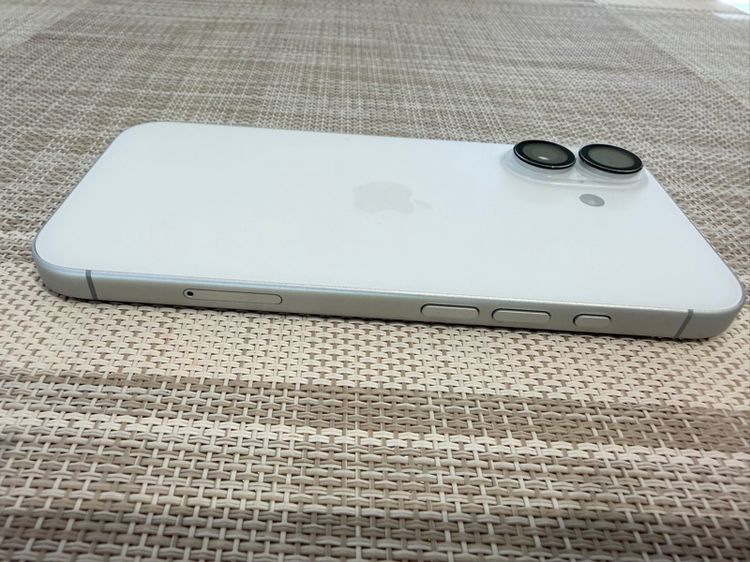 iPhone 17 สีขาว 256 ประกันศูนย์หมดเดือนกุมภาพันธ์ปีหน้า แบต 100 รูปที่ 5