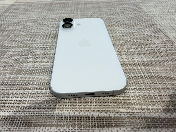 iPhone 17 สีขาว 256 ประกันศูนย์หมดเดือนกุมภาพันธ์ปีหน้า แบต 100 รูปที่ 4