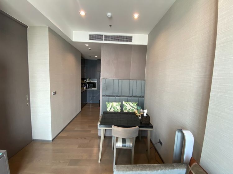 ขายขาดทุนครึ่งล้าน The Diplomat Sathorn ติด BTS สุรศักดิ์ ชั้นสูงวิวสวย