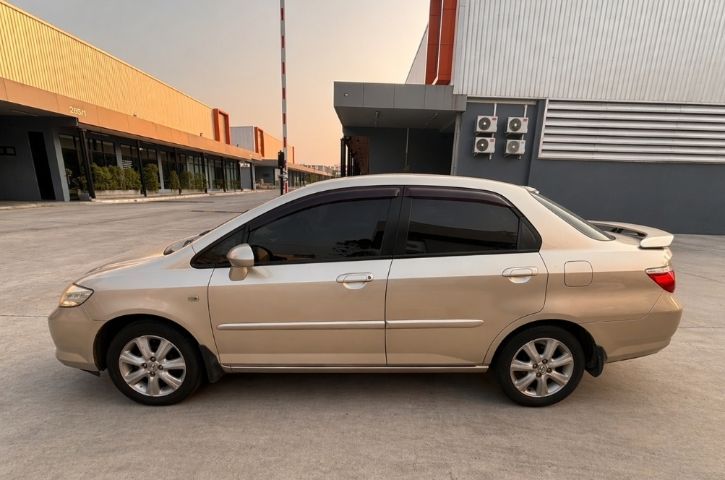 Honda City 2006 1.5 ZX EV VTEC Sedan เบนซิน ไม่ติดแก๊ส เกียร์อัตโนมัติ บรอนซ์ทอง รูปที่ 4