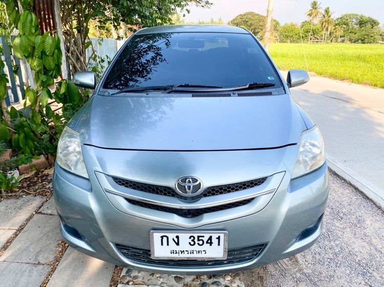 รถ Toyota Vios 1.5 E Ivory สี เทา