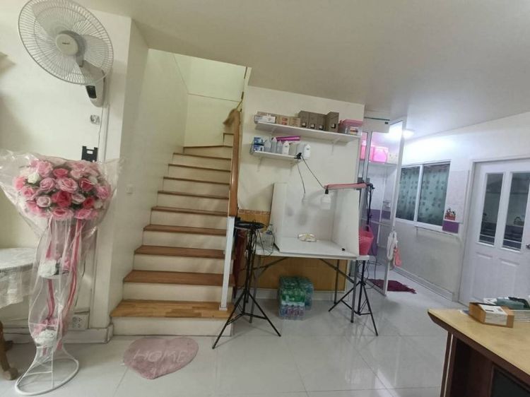 ขายด่วน ทาวเฮ้าส์ราคาถูกมาก ทำเลดีเยี่ยม หมู่บ้านพฤกษาพรีเว่ เลียบด่วน-เกษตรนวมินทร์ รูปที่ 4
