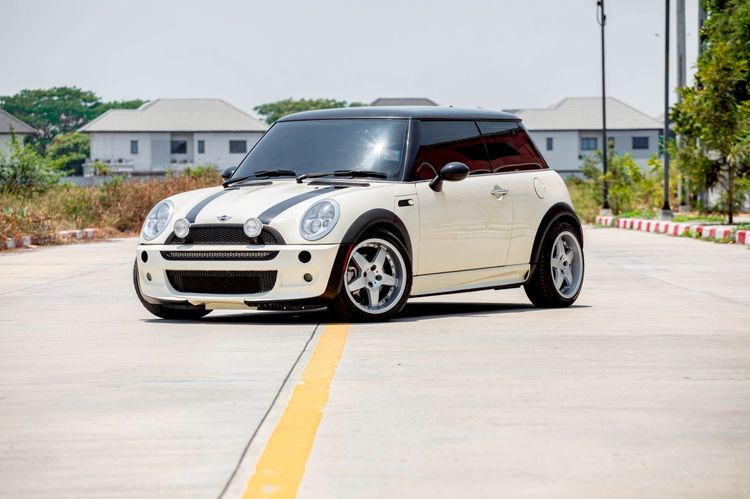 Mini COOPER 2004 รุ่นย่อยอื่นๆ Sedan เบนซิน เกียร์อัตโนมัติ ขาว รูปที่ 2
