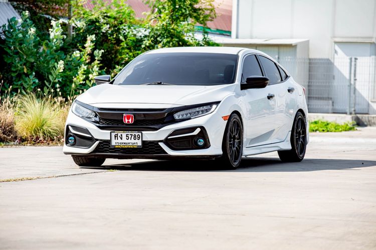 Honda Civic 2018 1.8 EL i-VTEC Sedan เบนซิน เกียร์อัตโนมัติ ขาว