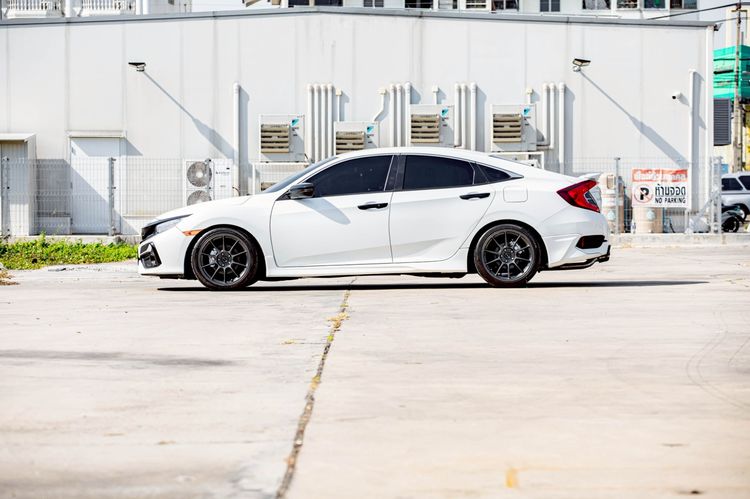 Honda Civic 2018 1.8 EL i-VTEC Sedan เบนซิน เกียร์อัตโนมัติ ขาว รูปที่ 4