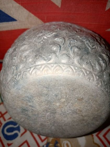 ขันเงิน ขันทองเหลื่อง ช้อนทองเหลื่องของเก่าโบราณท่านใดต้องการซื้อเก็บสะสมไว้ติดต่อสอบถามได้จร้า รูปที่ 9