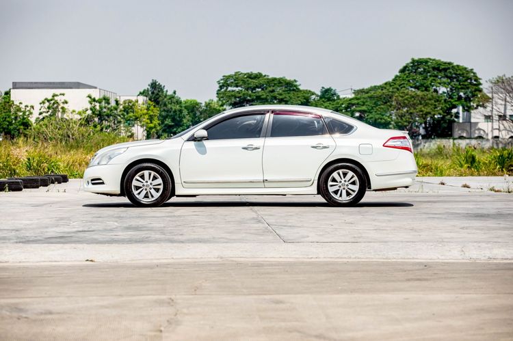 Nissan Teana 2012 2.0 200 XL Sedan เบนซิน เกียร์อัตโนมัติ ขาว รูปที่ 4