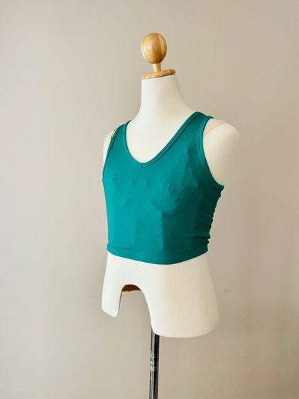 Used Crop Top Tank ผ้ายืดสีเขียวหัวเป็ด จริงๆตัวนี้ก็ใช้อยู่บ่อยๆครับ ใส่สบาย  รูปที่ 3