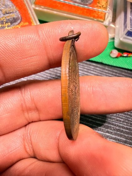 เหรียญปืนไขว้ หลวงพ่อสมควร วัดถือน้ำ จ.นครสวรรค์  รูปที่ 4