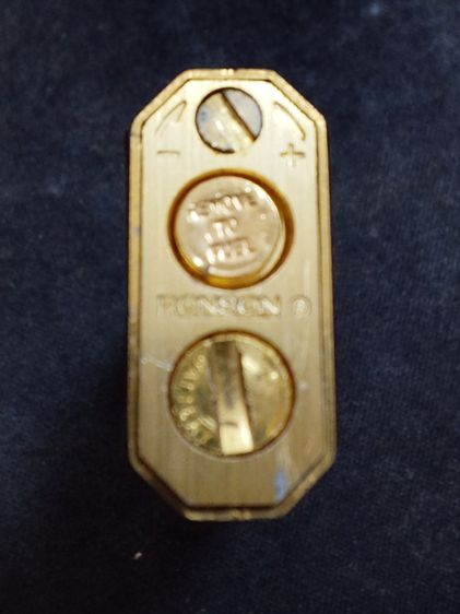 ส่งต่อมรดก ไฟแช็ก Ronson วินเทจ (ระบบ Electronic) สีทองหรูสลับแดง-ดำ พร้อมกล่องเดิมครบชุด รูปที่ 7